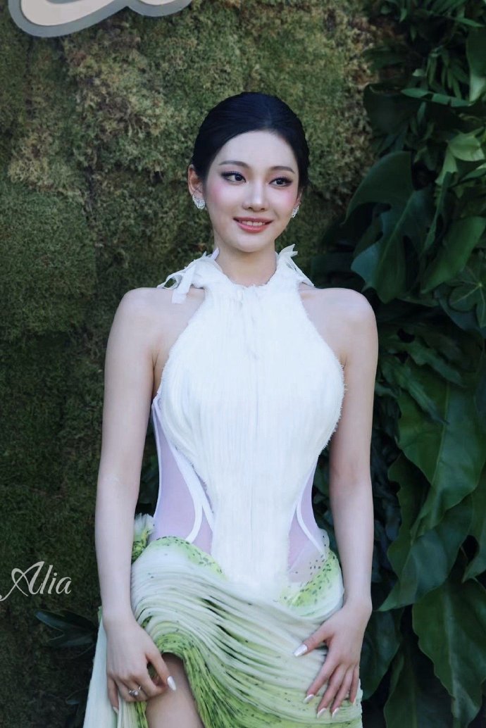 恋爱·写真向条漫 第4页